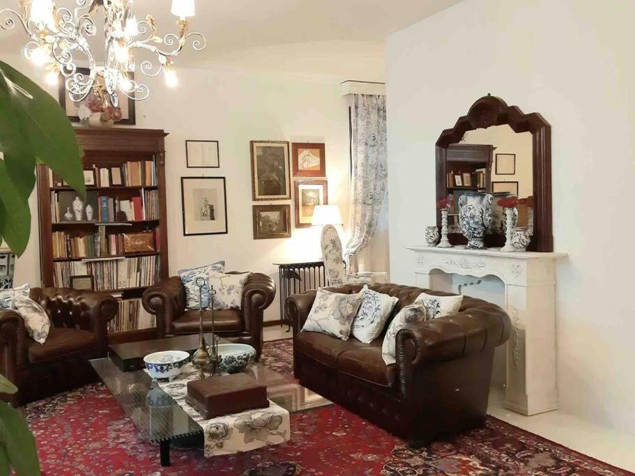 La Villa Bianca - Appartamento In Villa Sesto Fiorentino Luaran gambar