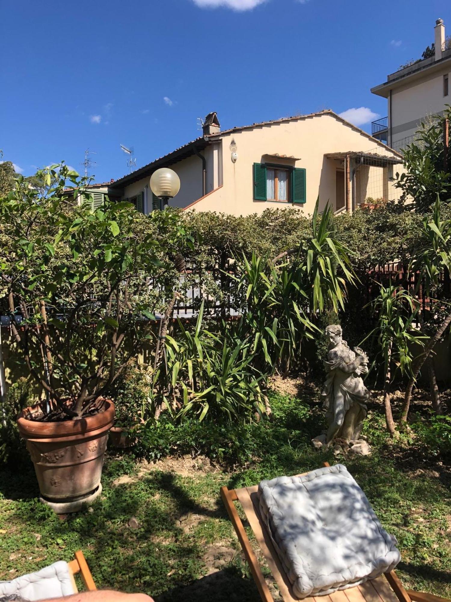 La Villa Bianca - Appartamento In Villa Sesto Fiorentino Luaran gambar